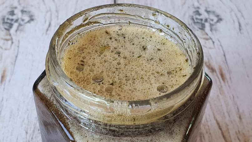 Dilgėlių sirupas su medumi, nuotrauka 10