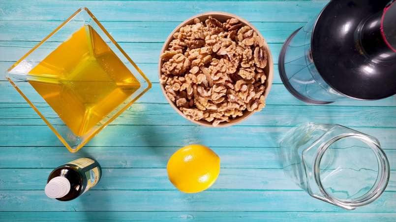 Medus su graikiniais riešutais, citrina ir propoliu imunitetui stiprinti, nuotrauka 4