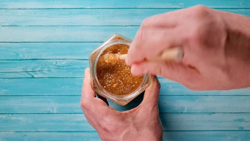 Medus su graikiniais riešutais, citrina ir propoliu imunitetui stiprinti, nuotrauka 12