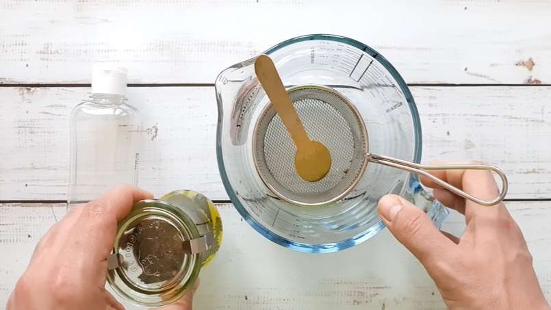 Dilgėlių aliejus, gautas perpylimo būdu, nuotrauka 10